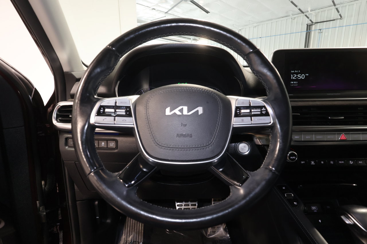 Used 2022 Kia Telluride SX w/ Nightfall Edition Package AWD/4WD image 7