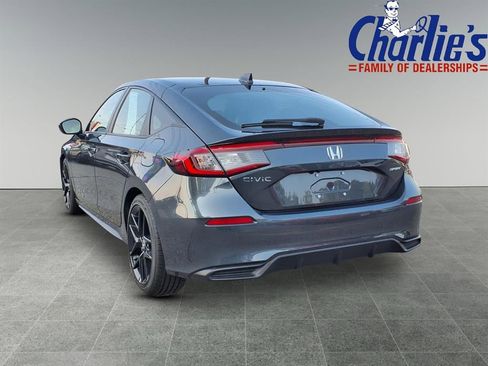 Used 2025 Honda Civic Sport image 5