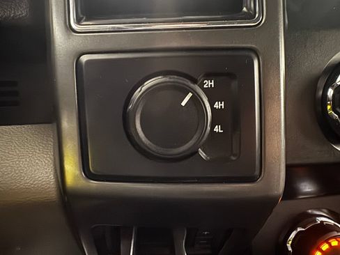 Used 2019 Ford F250 XLT AWD/4WD image 31
