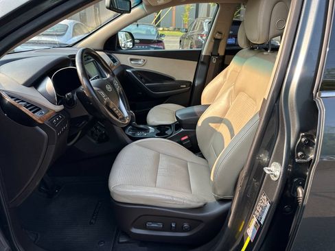 Used 2014 Hyundai Santa Fe GLS AWD/4WD image 12