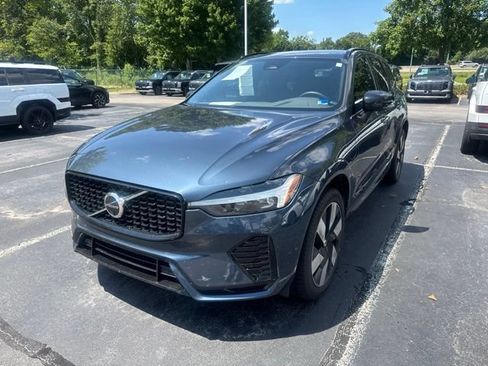 Used 2024 Volvo XC60 T8 Plus w/ Climate Package AWD/4WD image 5