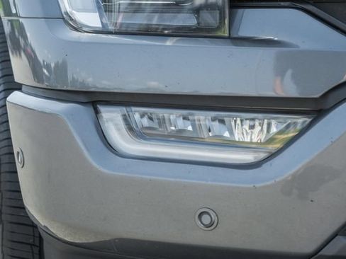 Used 2022 Ford F150 Lariat w/ Equipment Group 502A High AWD/4WD image 18