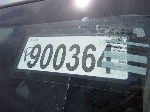 Used 2018 Honda HR-V EX image 7