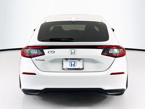 Certified 2024 Honda Civic EX-L image 6