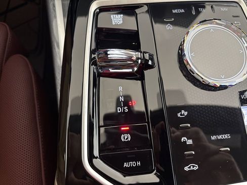 New 2025 BMW 740i 740i w/ Premium Package image 14