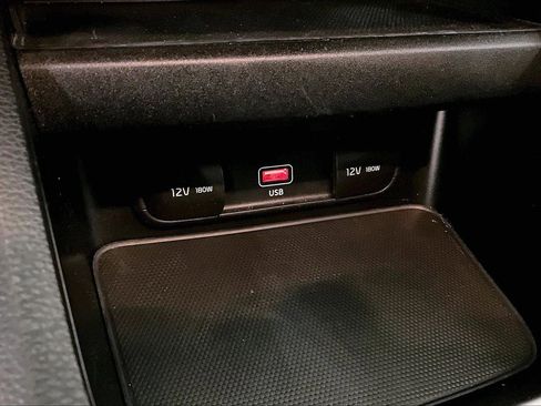 Used 2023 Kia Forte LXS w/ LXS Technology Package image 31