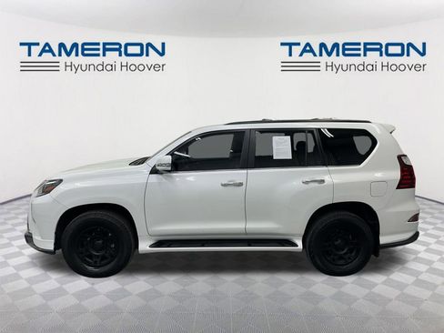 Used 2021 Lexus GX 460 Premium image 2