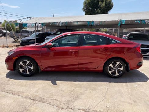 Used 2019 Honda Civic LX image 2