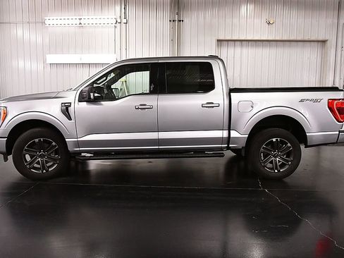 Used 2022 Ford F150 XLT w/ Equipment Group 302A High AWD/4WD image 5