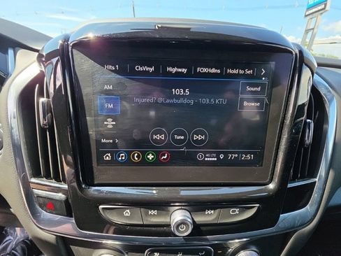 Used 2023 Chevrolet Traverse LT AWD/4WD image 15