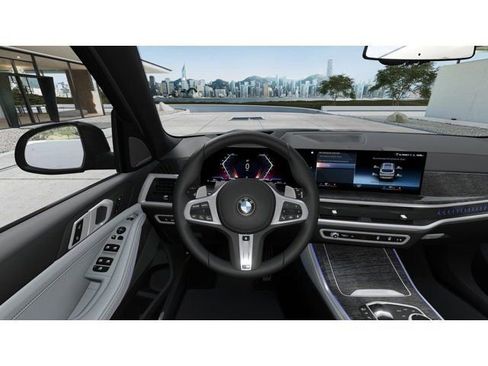 New 2026 BMW X5 xDrive40i w/ M Sport Package AWD/4WD image 13