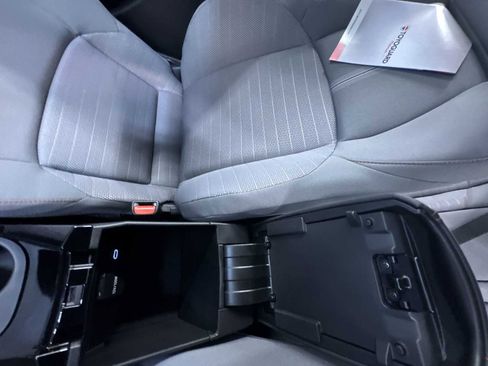 Used 2025 Toyota Corolla FX image 28