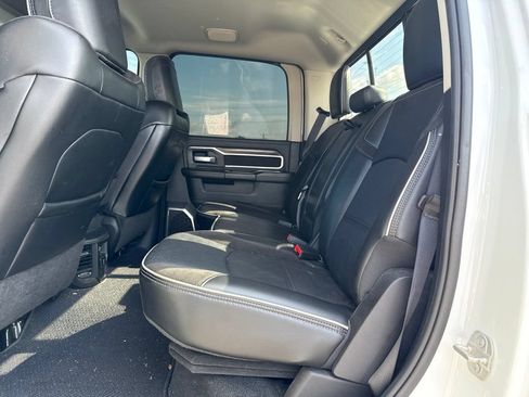 Used 2024 RAM 2500 Laramie AWD/4WD image 9