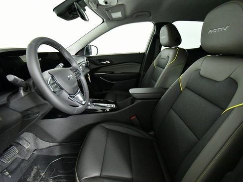New 2026 Chevrolet Trax ACTIV w/ Driver Confidence Package FWD image 5
