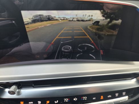 New 2025 Cadillac Lyriq Sport image 9