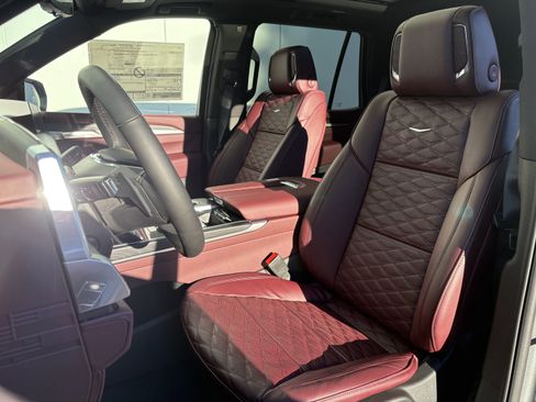 New 2026 Cadillac Escalade Luxury w/ Touring Package image 12