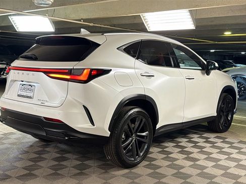 Used 2025 Lexus NX 450h+ AWD w/ Luxury Package image 7
