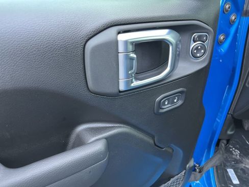 New 2026 Jeep Gladiator Sport image 26