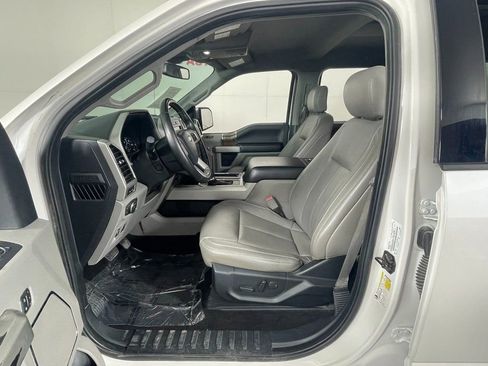 Used 2019 Ford F150 Lariat w/ Equipment Group 502A Luxury image 12