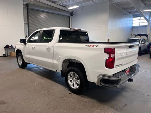 Used 2025 Chevrolet Silverado 1500 LT image 5