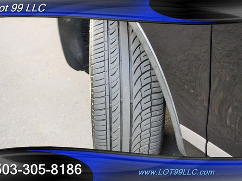 Used 2013 Volkswagen Touareg Executive AWD/4WD image 4