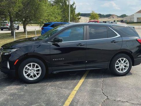 Used 2024 Chevrolet Equinox LT w/ LPO, Floor Liner Package FWD image 5