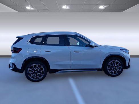 Used 2026 BMW X1 xDrive28i w/ Convenience Package AWD/4WD image 7