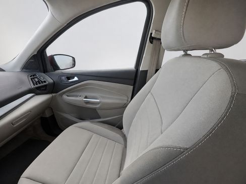 Used 2015 Ford Escape SE w/ Equipment Group 201A FWD image 12