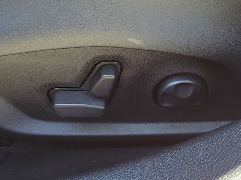 Used 2024 Alfa Romeo Tonale Veloce w/ Active Assist Package image 17