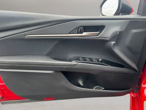 Used 2025 Toyota Camry SE image 23