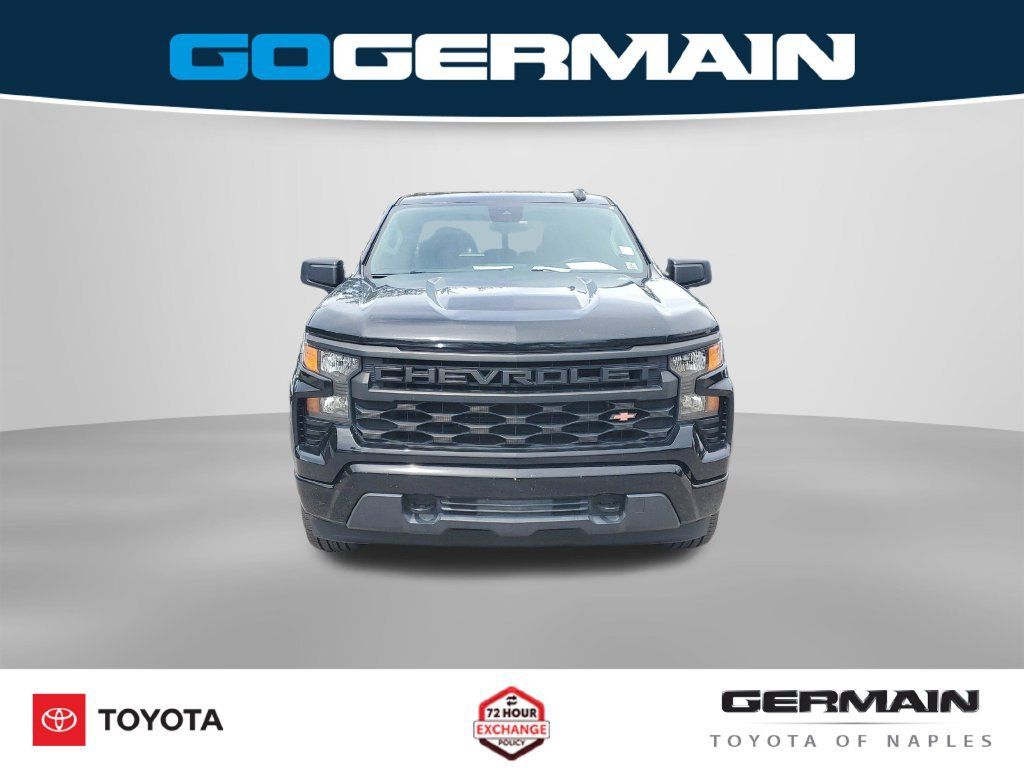 Used 2023 Chevrolet Silverado 1500 Custom RWD image 3