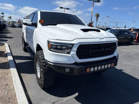 Used 2023 RAM 1500 Big Horn AWD/4WD image 4
