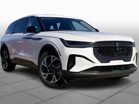 New 2026 Lincoln Nautilus Premier w/ Equipment Group 102A image 2