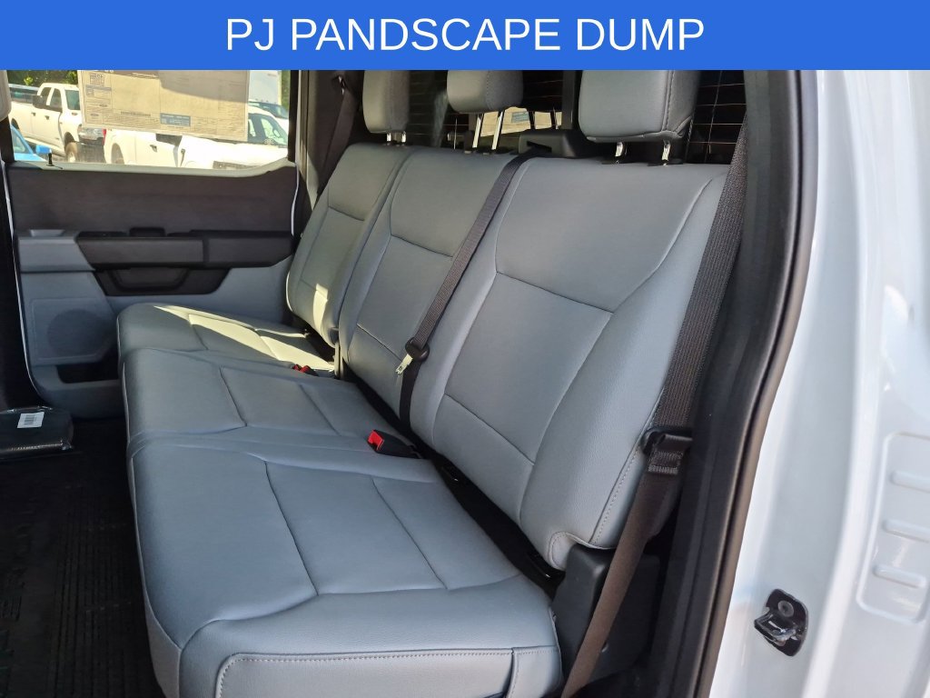 New 2026 Ford F550 4x4 Crew Cab image 21