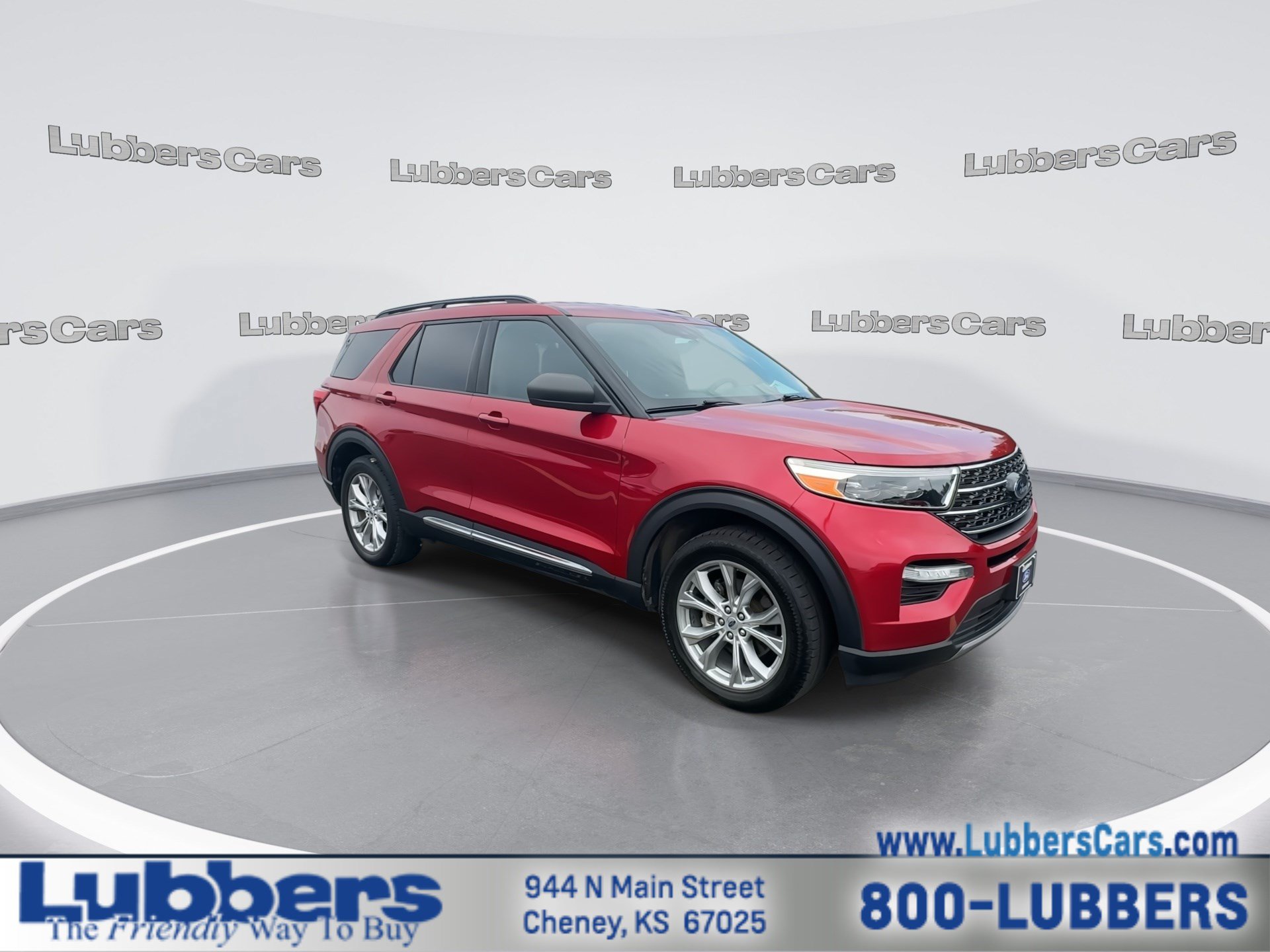 Used 2020 Ford Explorer XLT w/ Equipment Group 202A AWD/4WD image 2