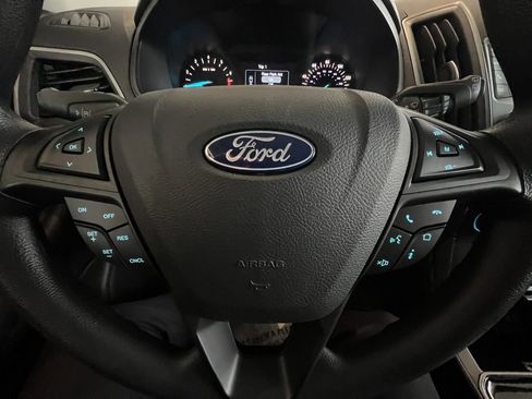 Used 2019 Ford Edge SE w/ SE Fleet Driver's Package image 28
