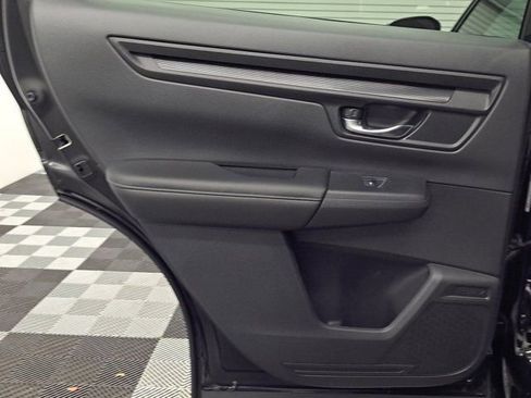 Certified 2025 Honda CR-V EX image 17