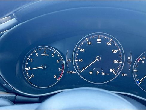 Used 2024 MAZDA MAZDA3 s image 12