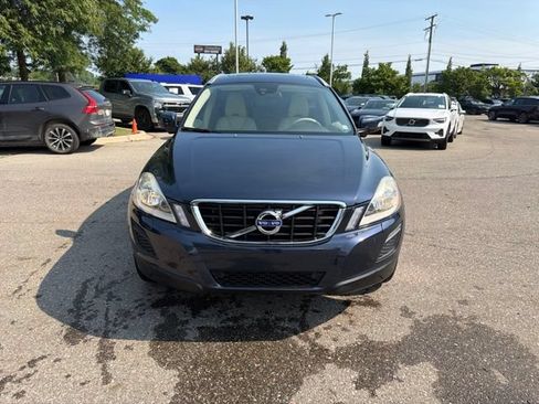 Used 2013 Volvo XC60 3.2 AWD/4WD image 2