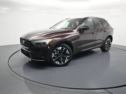 Certified 2026 Volvo XC60 T8 Plus w/ Protection Package Premier AWD/4WD image 1