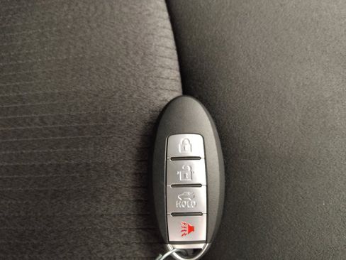 Used 2022 Nissan Altima 2.5 SV FWD image 32