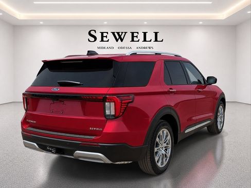 New 2026 Ford Explorer Platinum RWD image 9