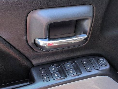 Used 2015 Chevrolet Silverado 2500 LT AWD/4WD image 11