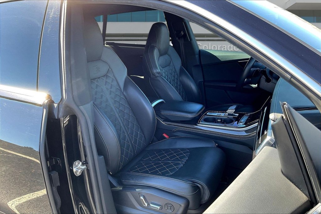 Used 2021 Audi SQ8 Prestige AWD/4WD image 28