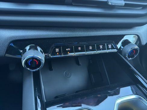 New 2026 Chevrolet Silverado EV LT image 19