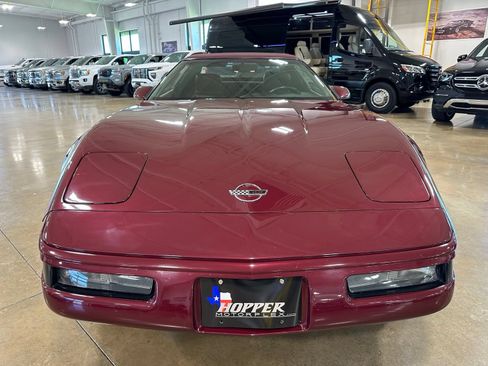 Used 1993 Chevrolet Corvette Convertible RWD image 9