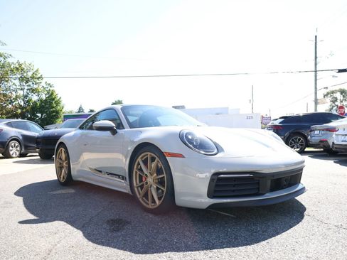 Used 2020 Porsche 911 Carrera S RWD image 3