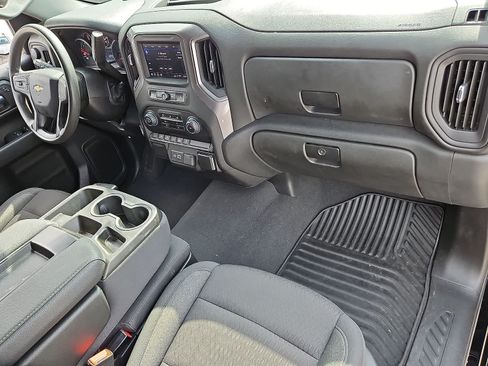 Used 2023 Chevrolet Silverado 1500 Custom AWD/4WD image 32