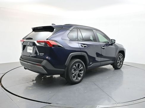 Used 2025 Toyota RAV4 Limited w/ Advanced Technology Package AWD/4WD image 7