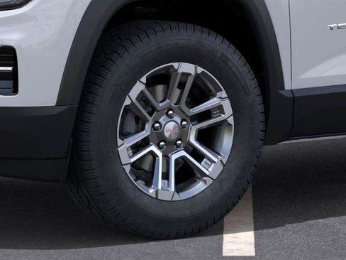 New 2027 GMC Terrain Elevation w/ LPO, Floor Liner Package FWD image 9